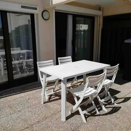 Joli Renove Aux Minimes La Rochelle Avec Terrasse *