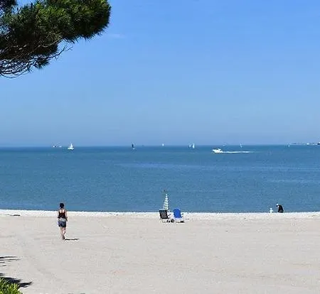 Joli Renove Aux Minimes La Rochelle Avec Terrasse * La Rochelle (Charente-Maritime)